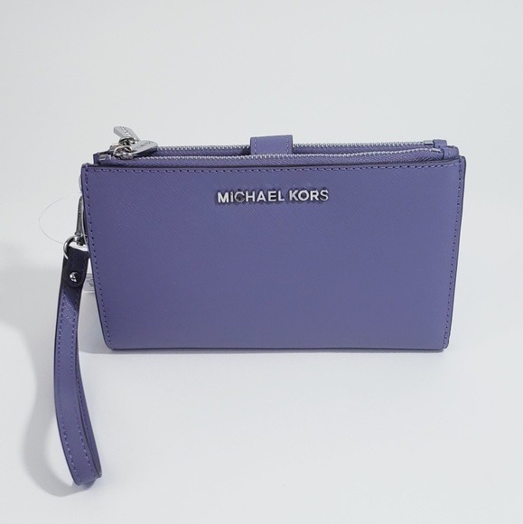 Michael Kors Handbags - MICHAEL KORS Jet Set Travel Double Zip Wristlet